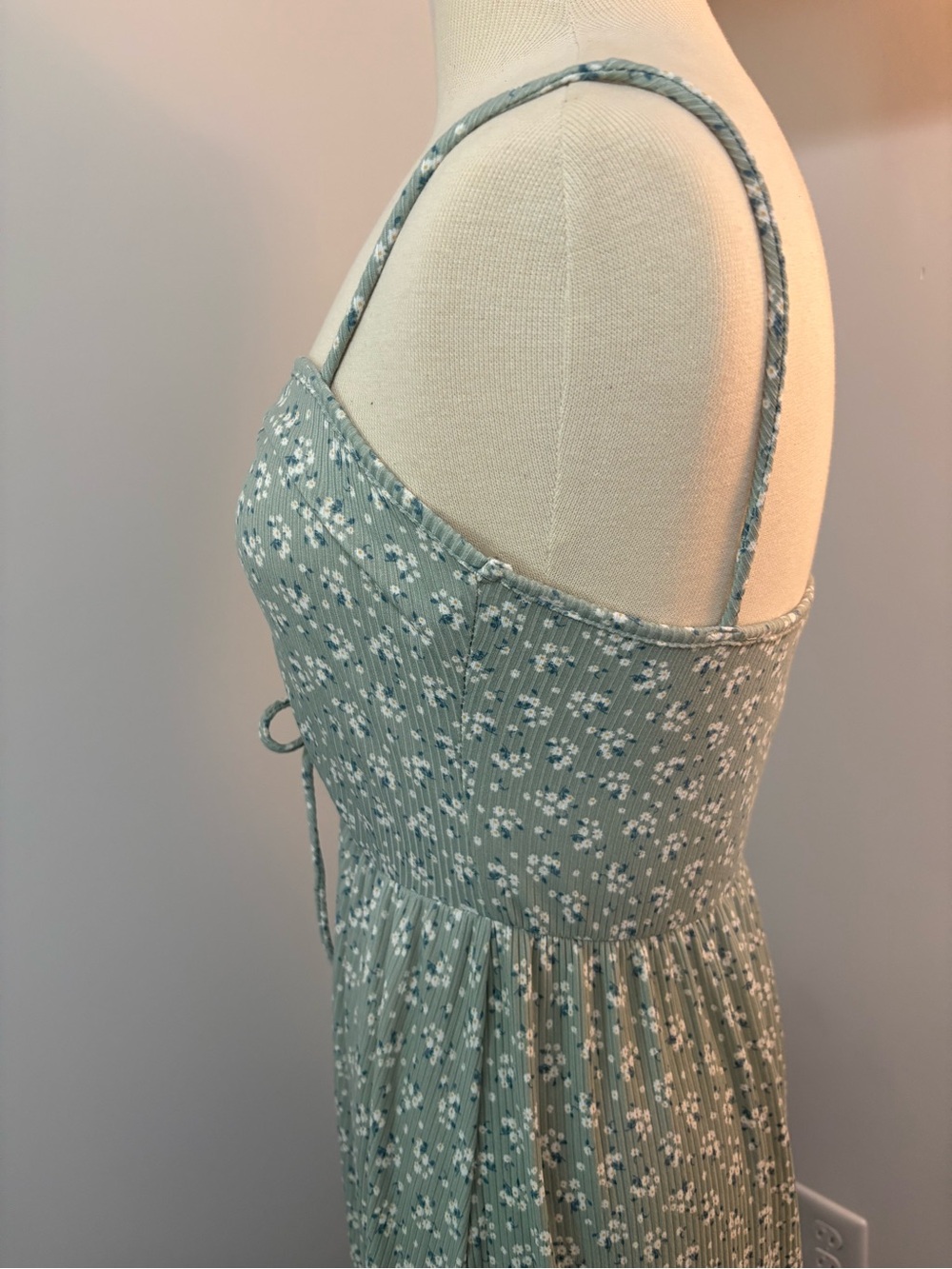 Sage Green Floral Ruched Sundress - Picture 5 of 8